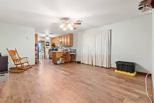 802 N Brazos St, Whitney, TX 76692 - Photo 8