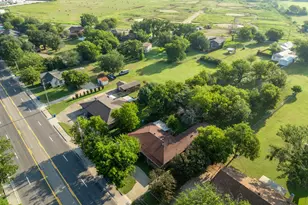 802 N Brazos St, Whitney, TX 76692 - Photo 30