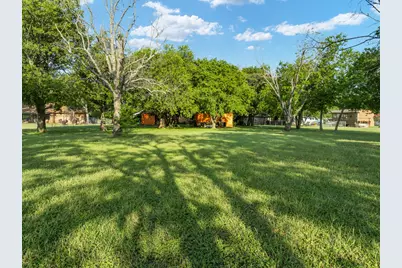 802 N Brazos Street, Whitney, TX 76692 - Photo 26