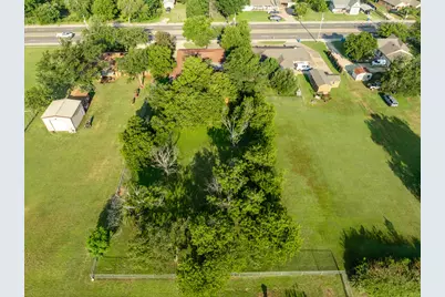 802 N Brazos Street, Whitney, TX 76692 - Photo 32