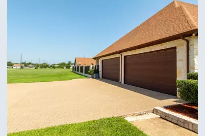 400 E Spurgeon Street, Itasca, TX 76055 - Photo 6