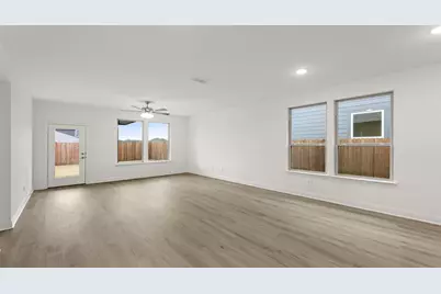 1733 Edgeway, Aubrey, TX 76227 - Photo 6