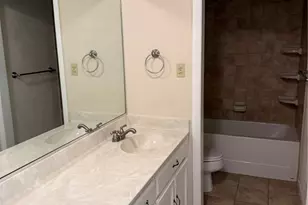 609 Crane Dr, Euless, TX 76039 - Photo 8