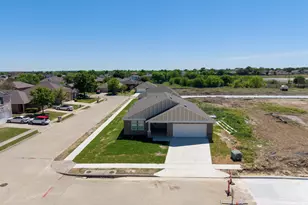 4037 Bonita Springs Dr, Fort Worth, TX 76123 - Photo 20
