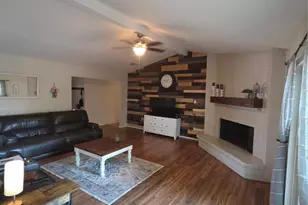 4748 Moss Rose Dr, Fort Worth, TX 76137 - Photo 8