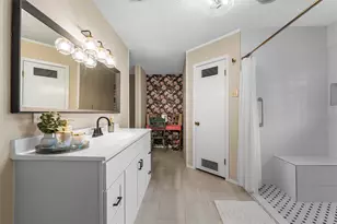 2402 White St, Clifton, TX 76634 - Photo 22