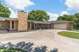 2402 White St, Clifton, TX 76634 - Photo 34