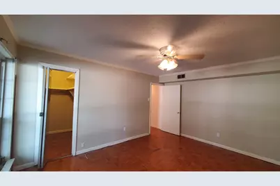 7700 Meadow Park Drive #116, Dallas, TX 75230 - Photo 10