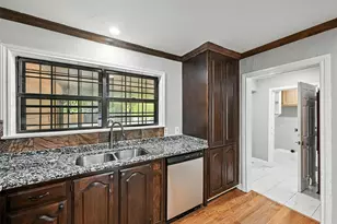 3912 Wilbarger St, Fort Worth, TX 76119 - Photo 12