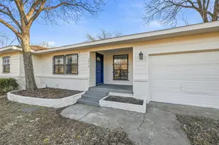 3912 Wilbarger St, Fort Worth, TX 76119 - Photo 4