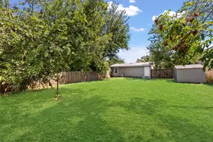 5705 Vesta Farley Rd, Fort Worth, TX 76119 - Photo 16