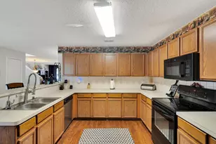 6729 Prairie Fire Rd, Arlington, TX 76002 - Photo 4