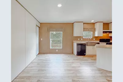 103 N 7th Street W, Dawson, TX 76639 - Photo 6