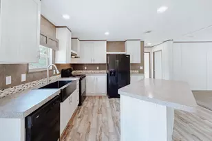 103 N 7th Street W, Dawson, TX 76639 - Photo 2