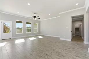 328 Rita Rdg Ct, Millsap, TX 76066 - Photo 6