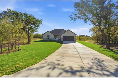 328 Rita Ridge Court, Millsap, TX 76066 - Photo 2