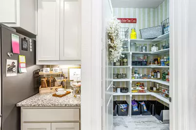 12421 Eagle Narrows Drive, Fort Worth, TX 76179 - Photo 16