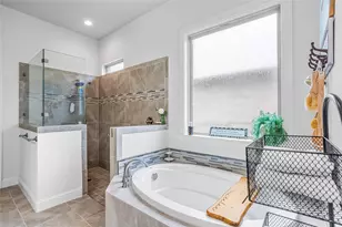 12421 Eagle Narrows Dr, Fort Worth, TX 76179 - Photo 28