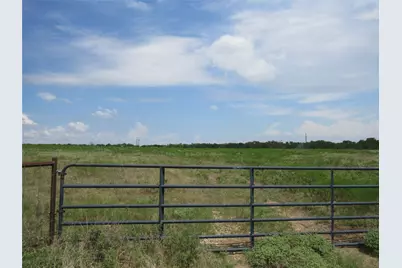 2464 County Rd 1245, Savoy, TX 75479 - Photo 2