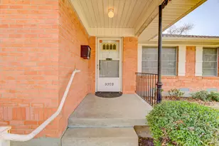 9203 Lindaro Ln, Dallas, TX 75228 - Photo 4