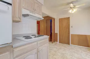 9203 Lindaro Ln, Dallas, TX 75228 - Photo 18