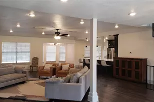 703 San Jacinto St, Mineral Wells, TX 76067 - Photo 10