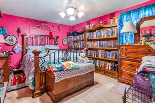 602 N Denison St, Bells, TX 75414 - Photo 8