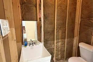 301 E 7th St, Shady Shores, TX 76208 - Photo 30