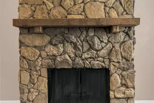 815 Milam Dr, Euless, TX 76039 - Photo 10