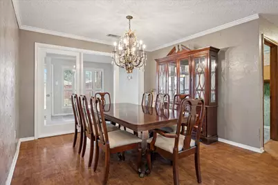 2027 Lavaca Trail, Carrollton, TX 75010 - Photo 10