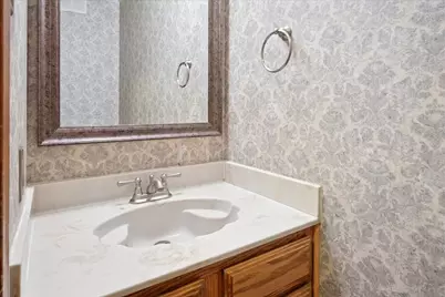 2027 Lavaca Trail, Carrollton, TX 75010 - Photo 20