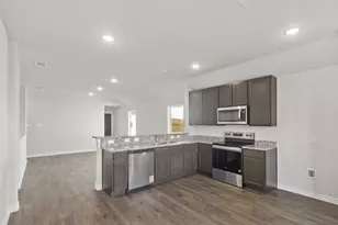 404 Woodhouse Wy, Everman, TX 76140 - Photo 2