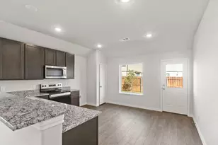 404 Woodhouse Wy, Everman, TX 76140 - Photo 6