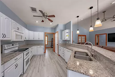 106 Guadalupe Drive, Gun Barrel City, TX 75156 - Photo 6