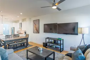 2222 Moser Ave, Dallas, TX 75206 - Photo 2