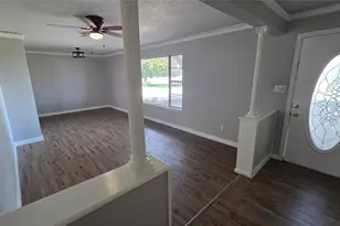 605 S Files St, Itasca, TX 76055 - Photo 2