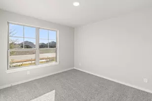 9313 Derry Ln, Providence Village, TX 76227 - Photo 10