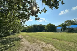 906 N Commerce St, Corsicana, TX 75110 - Photo 4