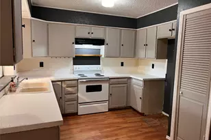 120 Darrell Dr, Heath, TX 75032 - Photo 1