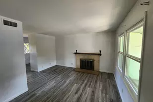 2206 Huntington Dr, Arlington, TX 76010 - Photo 12