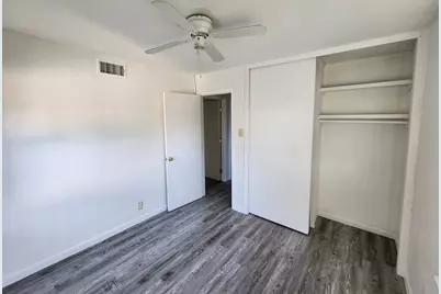 2206 Huntington Drive, Arlington, TX 76010 - Photo 4