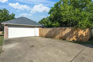 2800 Boyd St, Ennis, TX 75119 - Photo 32
