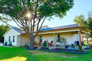 1132 Old Crawford Rd, Crawford, TX 76638 - Photo 2