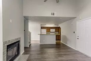 9823 Walnut St, Dallas, TX 75243 - Photo 28