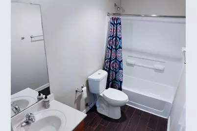 5213 Mirror Lake Drive, Haltom City, TX 76117 - Photo 10