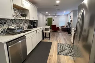 2745 Canary Dr, Dallas, TX 75216 - Photo 10