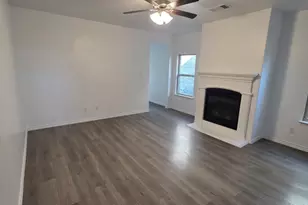 2126 Hobby Dr, Forney, TX 75126 - Photo 2