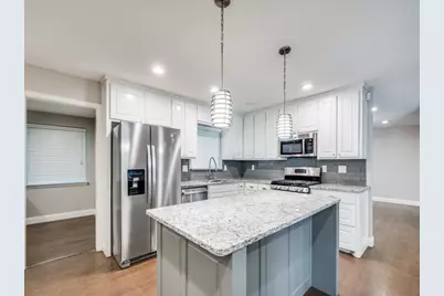 3908 Micki Lynn Avenue, Fort Worth, TX 76107 - Photo 12