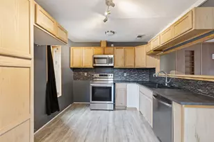 5719 Margewood Dr, Dallas, TX 75236 - Photo 8