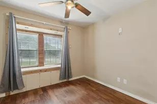 5719 Margewood Dr, Dallas, TX 75236 - Photo 14